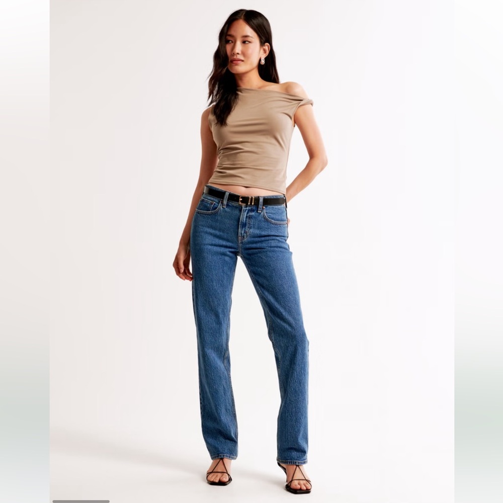 NWT Abercrombie The 90s Straight Mid Rise Curve Love Jeans size 26